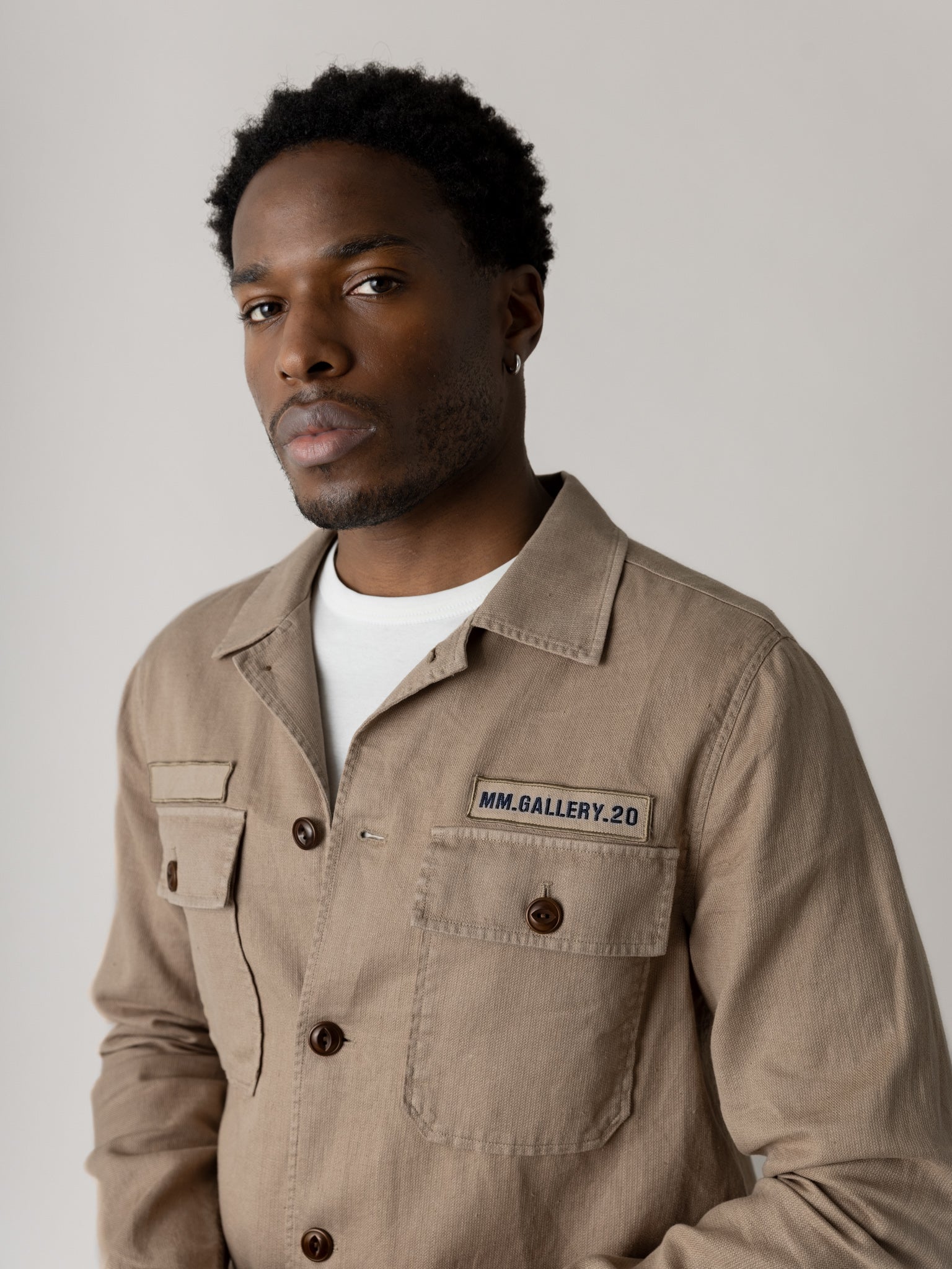 Modelshot / Incense / Detail